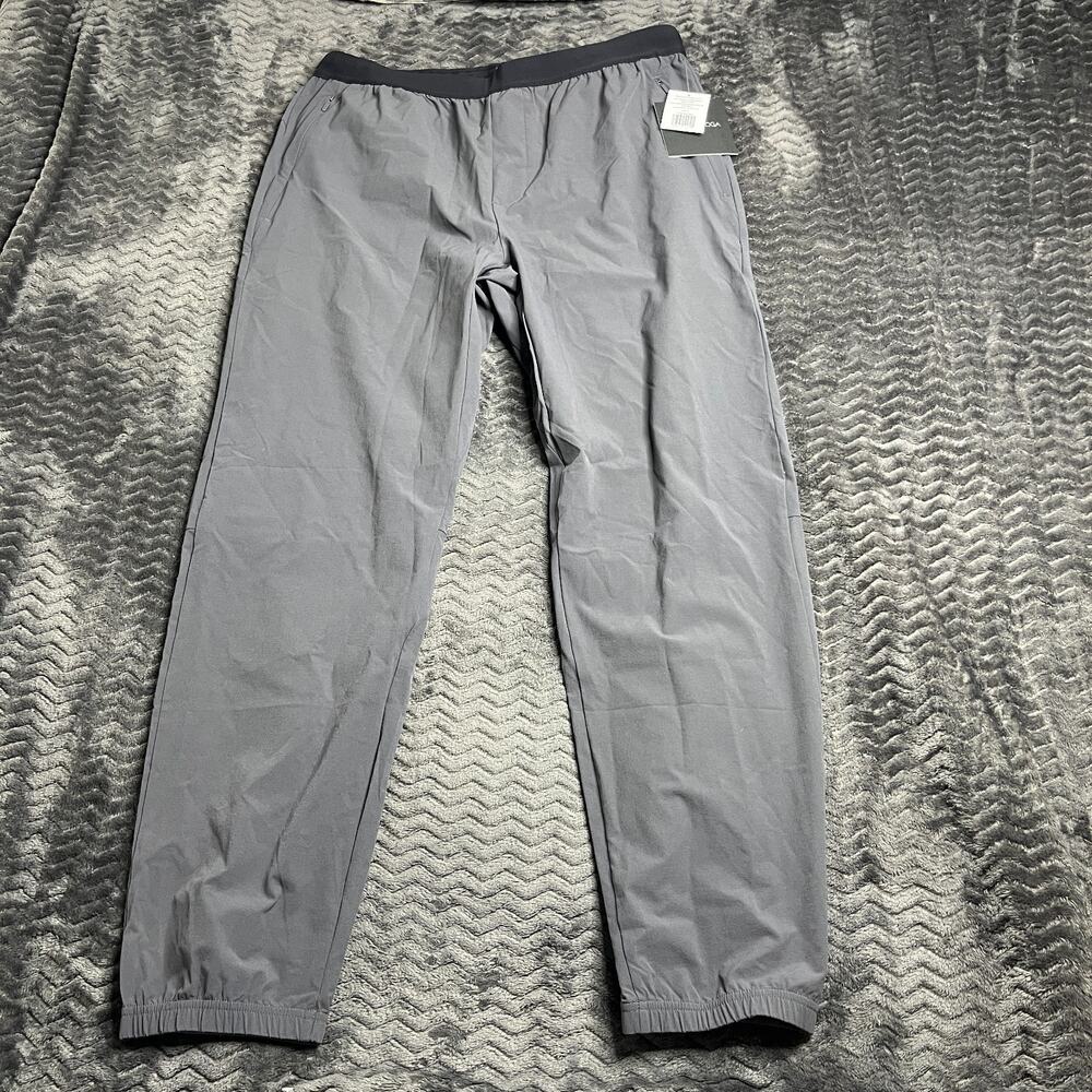 Beyond Yoga All Terrain Men's Pant gray size Large NWT